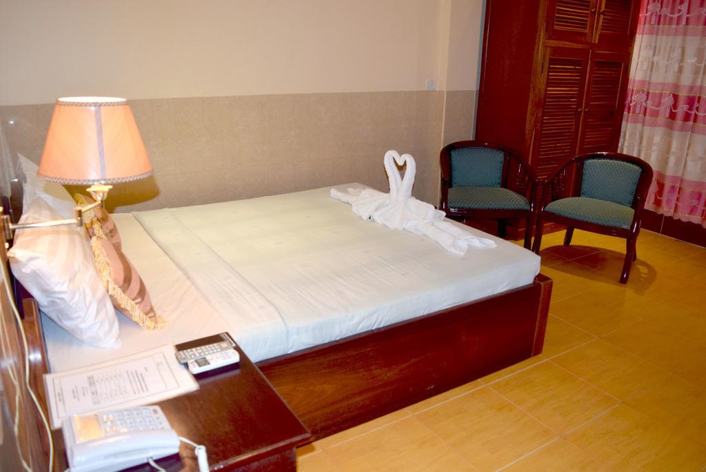 Reaksmey Battambang Hotel Szoba fotó